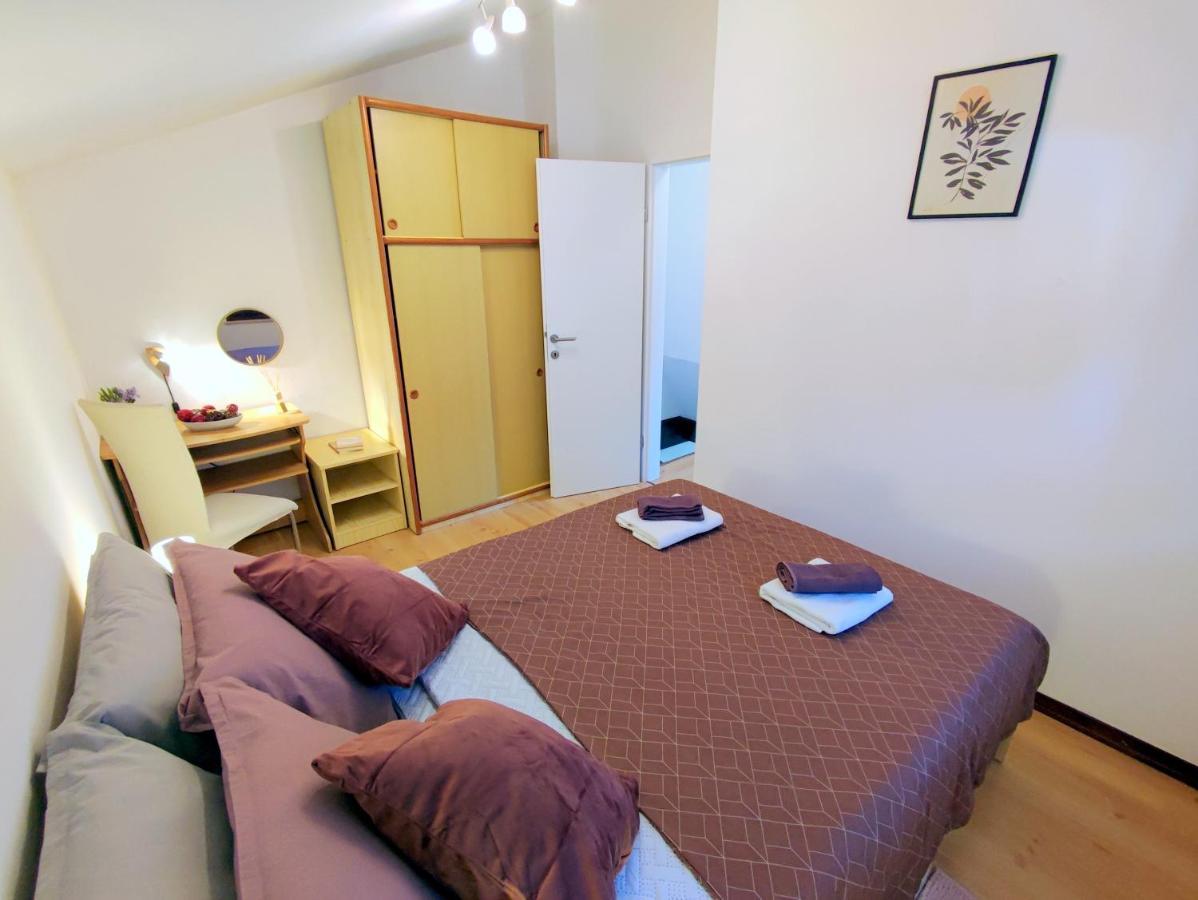 פורץ Apartment Pajtak מראה חיצוני תמונה